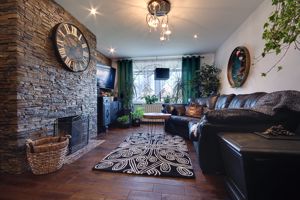 Lounge- click for photo gallery